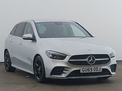 Mercedes B200