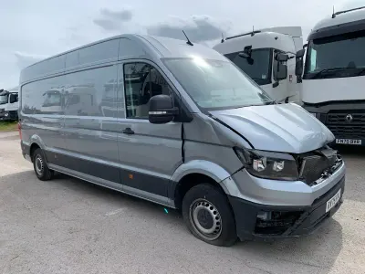 New VW Crafter 140 HP (102 kW) 2025 Silver Van