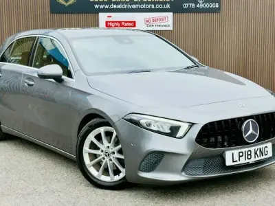 Begagnad Mercedes A180 Executive 116 HK (85 kW) 2020 Halvkombi
