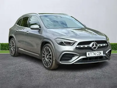 Käytetty Mercedes GLA220 AMG Line Premium Plus 190 HP (139 kW) 2025 Harmaa Katumaasturi