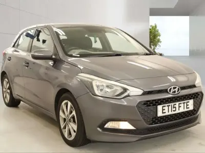 Used Hyundai i20 SE 84 HP (61 kW) 2015 Grey Hatchback