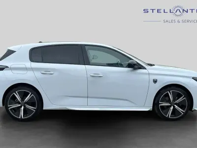 Used Peugeot 308 GT 134 HP (98 kW) 2025 White Hatchback