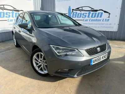 Used Seat Leon SE Dynamic 110 HP (80 kW) 2016 Grey Hatchback