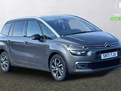 Used Citroën C4 SpaceTourer Shine 131 HP (96 kW) 2022 Grey MPV