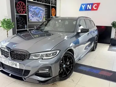 Begagnad BMW 330e M Sport 288 HK (211 kW) 2022 Grå Kombi