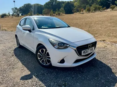 Used Mazda 2 90 HP (66 kW) 2017 White Hatchback