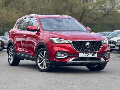 Używany MG HS Excite 162 KM (119 kW) 2022 Czerwony SUV