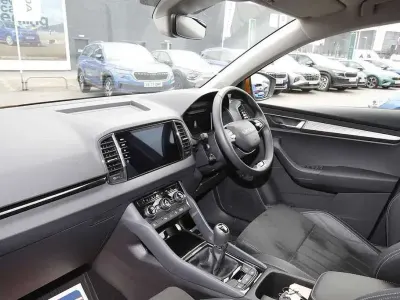 Used Skoda Karoq SE L 150 HP (110 kW) 2025 Phoenix orange metallic SUV