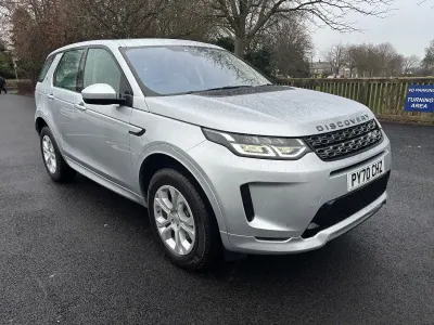 Begagnad Land Rover Discovery Sport R-Dynamic 2020 Silver SUV