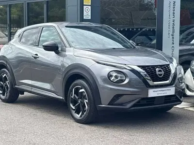 Used Nissan Juke N-Connecta 112 HP (82 kW) 2023 Grey SUV