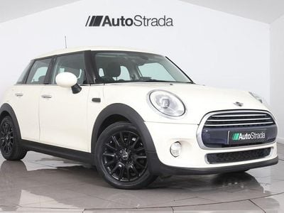 Used Mini Cooper Hatch 2015 White Hatchback