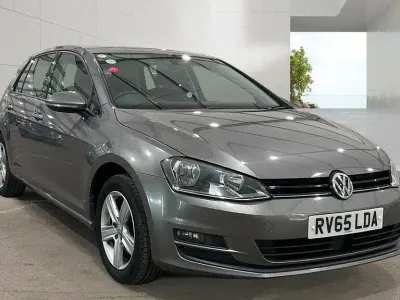 Używany VW Golf VII Match 110 KM (80 kW) 2015 Szary Hatchback
