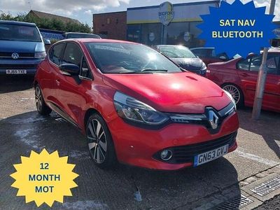 Used Renault Clio IV Dynamique 90 HP (66 kW) 2013 Red Hatchback