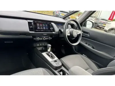Używany Honda Jazz Elegance 122 KM (89 kW) 2024 Biały Hatchback