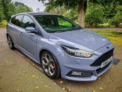 Used Ford Focus ST 185 HP (136 kW) 2018 Grey Hatchback