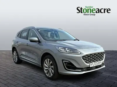 Second-hand Ford Kuga Vignale 225 CP (165 kW) 2022 Argintiu SUV
