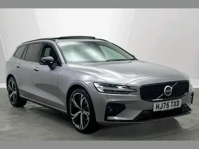 Used Volvo V60 Ultra 194 HP (142 kW) 2025 Silver Estate