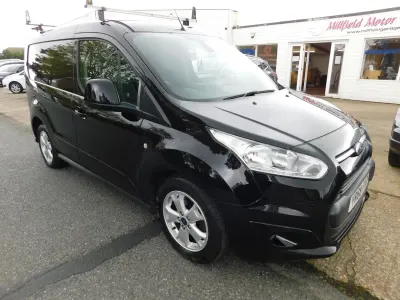 Usado Ford Transit Connect Limited 120 HP (88 kW) 2018 Preto Monovolume