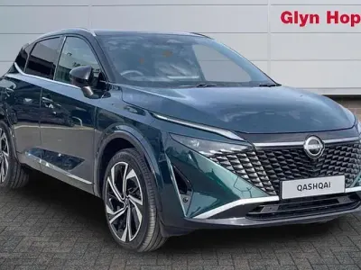 New Nissan Qashqai Tekna+ 158 HP (116 kW) 2026 Green SUV