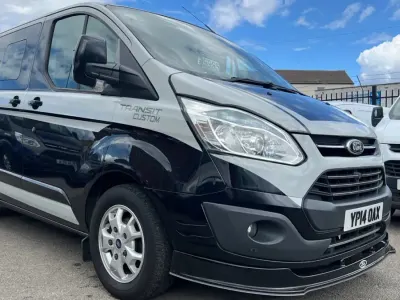 Usado Ford Transit Custom Limited 125 HP (91 kW) 2014 Preto Van