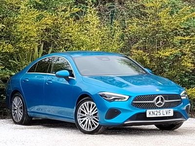 Usado Mercedes CLA180 Executive 136 HP (100 kW) 2025 Azul Sedan