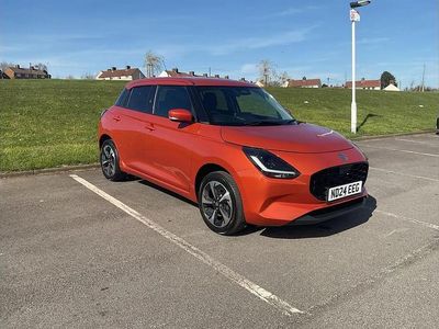 Used Suzuki Swift 80 HP (58 kW) 2024 Orange Hatchback
