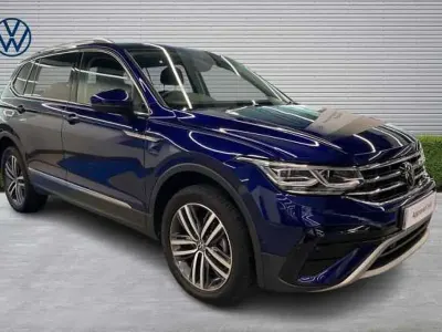 Used VW Tiguan Allspace Elegance 150 HP (110 kW) 2024 Blue SUV