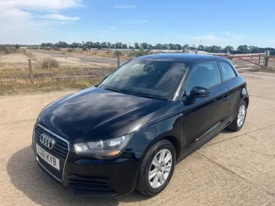 Used Audi A1 82 HP (60 kW) 2011 Black Hatchback