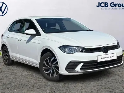 Used VW Polo Life 80 HP (58 kW) 2023 White Hatchback