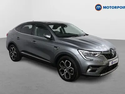 Begagnad Renault Arkana Techno 143 HK (105 kW) 2023 Grå SUV