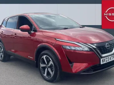 Used Nissan Qashqai N-Connecta 190 HP (139 kW) 2023 Red SUV