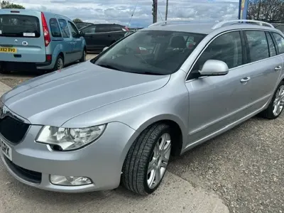 Used Skoda Superb Elegance 170 HP (125 kW) 2010 Silver Estate
