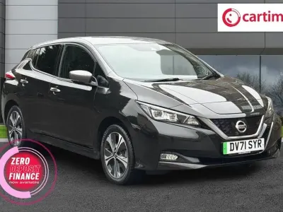 Second-hand Nissan Leaf Tekna 159 kW (217 CP) 2021 Negru Hatchback