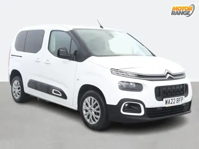 Używany Citroën Berlingo Feel 2022 Biały Minivan