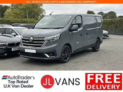 Used Renault Trafic 130 HP (95 kW) 2022 Grey MPV