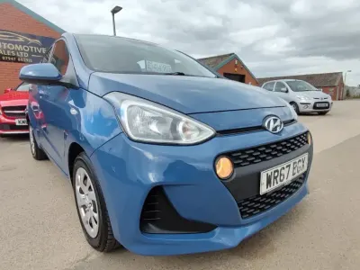 Used Hyundai i10 SE 87 HP (63 kW) 2017 Blue Hatchback