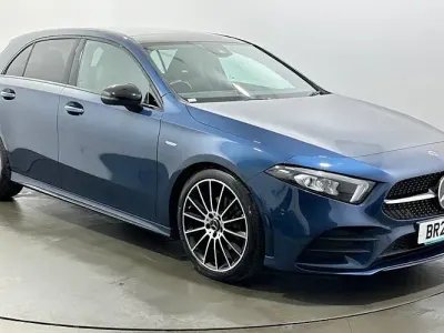 Used Mercedes A200 Exclusive 150 HP (110 kW) 2020 Blue Hatchback