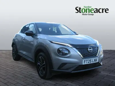 New Nissan Juke N-Connecta 143 HP (105 kW) 2025 Silver SUV