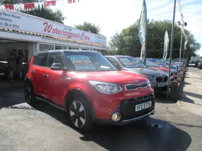 Used Kia Soul 132 HP (97 kW) 2015 Red SUV