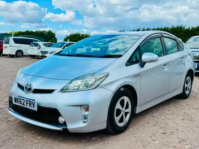 Used Toyota Prius 136 HP (100 kW) 2012 Silver Hatchback