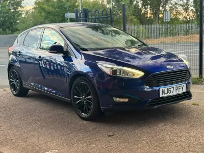Used Ford Focus Titanium X 120 HP (88 kW) 2017 Blue Hatchback