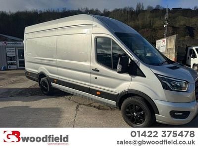 Begagnad Ford Transit Limited 130 HK (95 kW) 2022 Silver Van