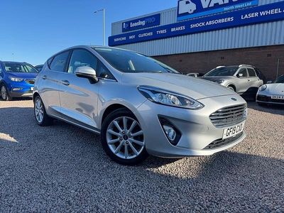 Usado Ford Fiesta Titanium 100 HP (73 kW) 2019 Prateado Citadino