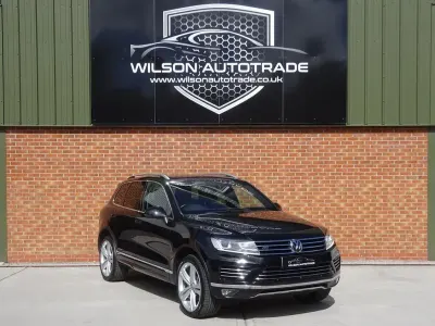 Used VW Touareg R-line Plus 262 HP (192 kW) 2016 Black SUV