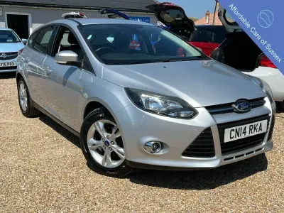 Used Ford Focus Zetec 2014 Silver Hatchback