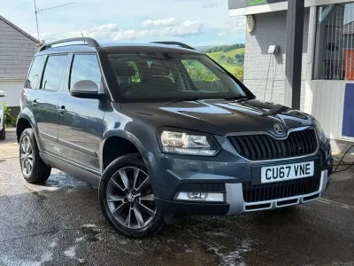 Used Skoda Yeti SE Drive 110 HP (80 kW) 2017 Grey SUV