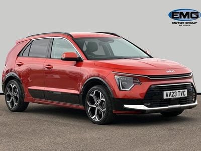 Used Kia Niro 2023 Orange SUV