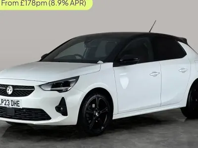 Used Vauxhall Corsa GS Line 131 HP (96 kW) 2023 White Hatchback