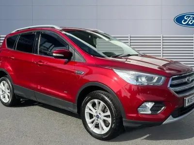 Used Ford Kuga Titanium 182 HP (133 kW) 2017 Red SUV