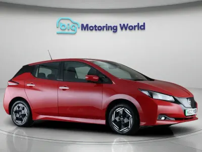 Used Nissan Leaf Acenta 110 kW (150 HP) 2023 Red Hatchback